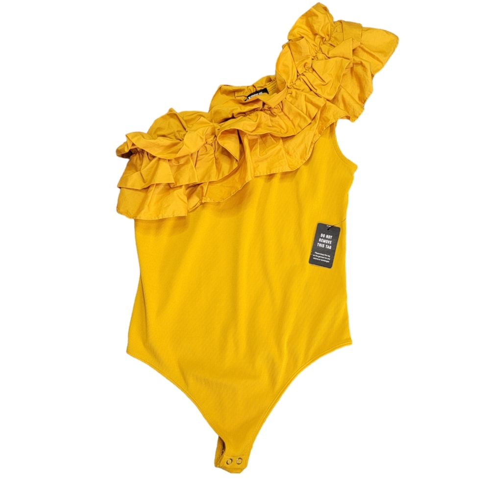 NWT Express ruffled one shoulder ribbed thong bodysuit top